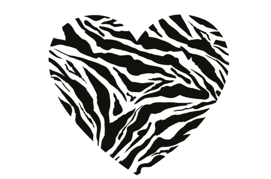 corazón animal print negro