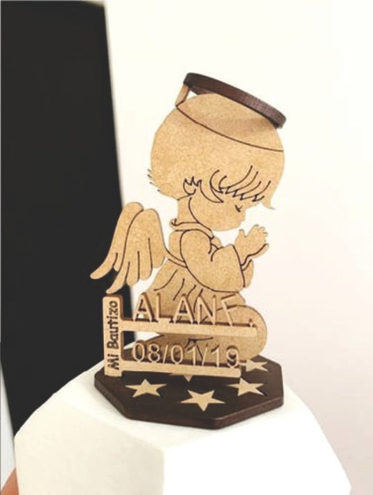 adorno ángel rezando