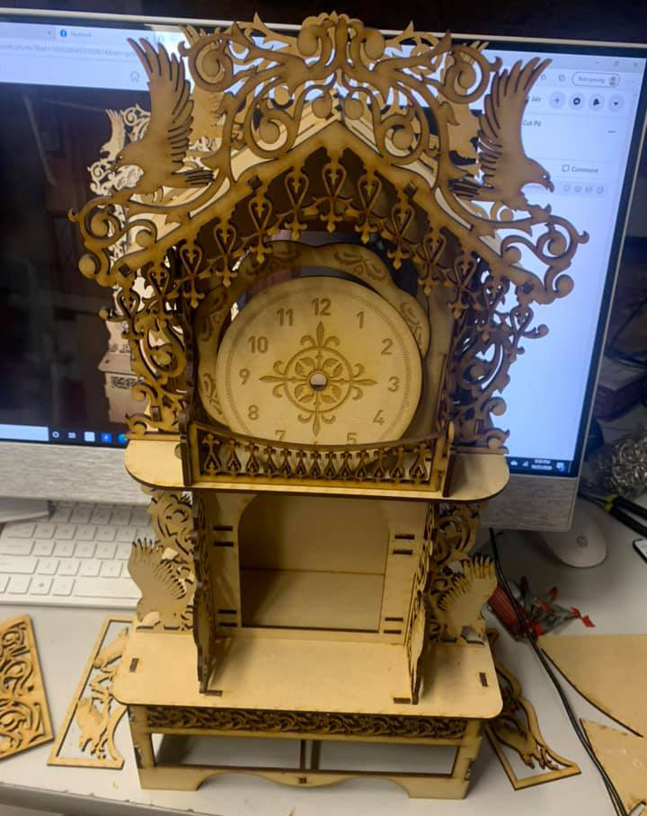 reloj de mesa tipo