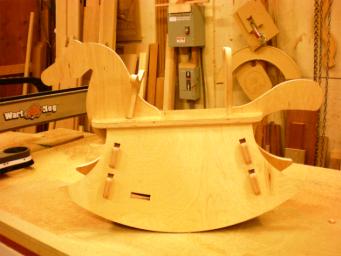 mecedora de caballito