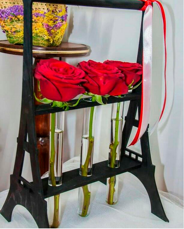 florero torre eiffel