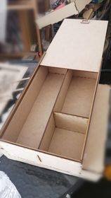 caja rectangular de 3 divisiones