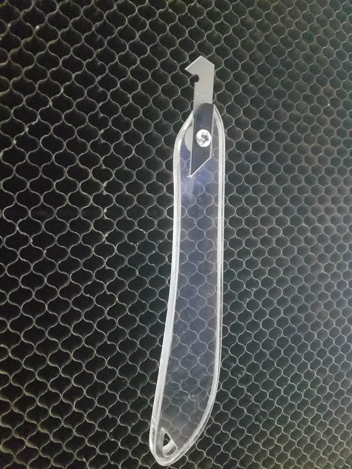 cortador de acrílico