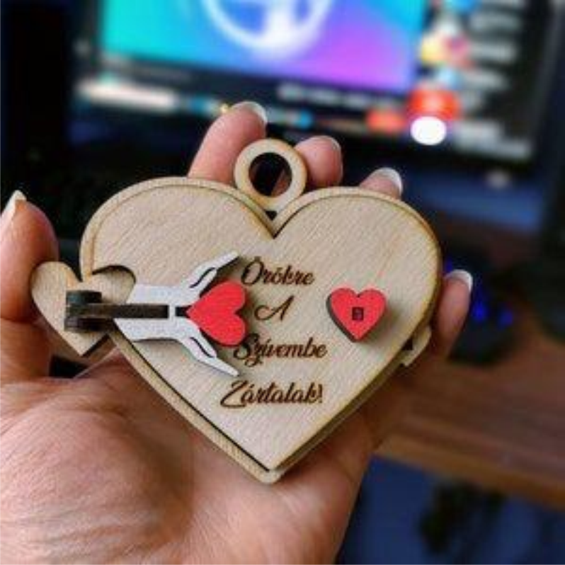 llavero de corazón con portaretrato