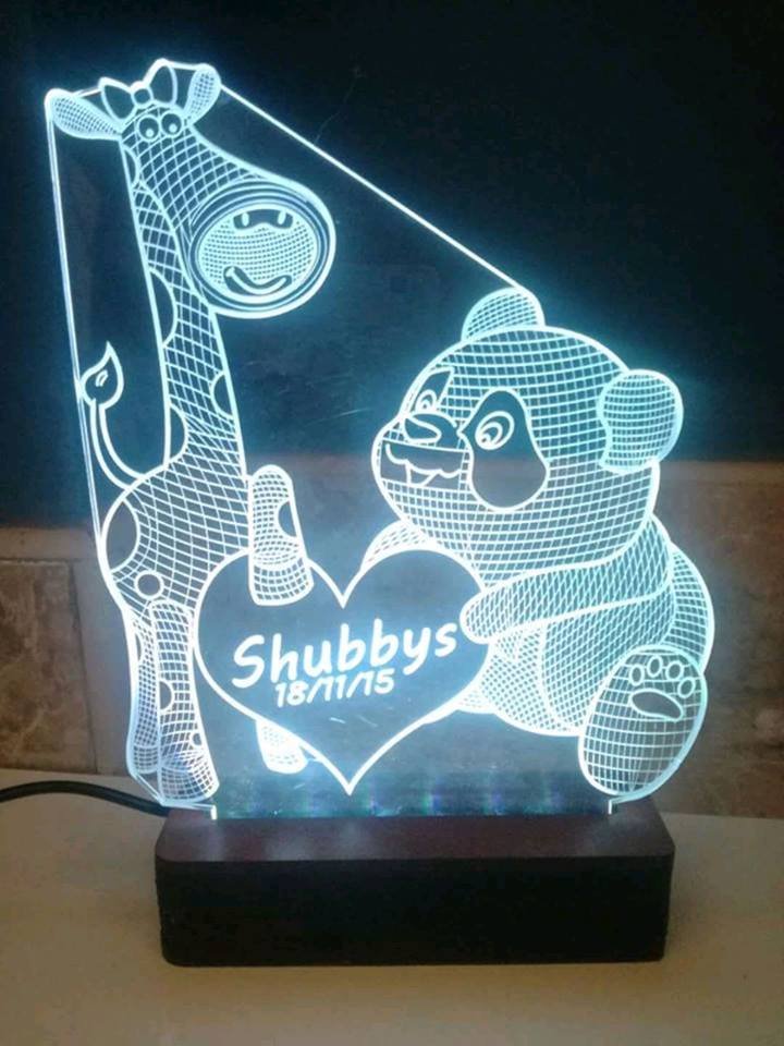 lámpara led de oso con jirafa