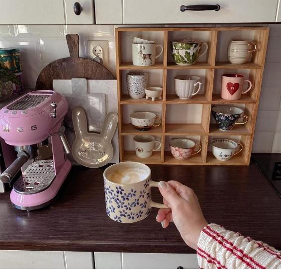 repisa organizadora para tazas