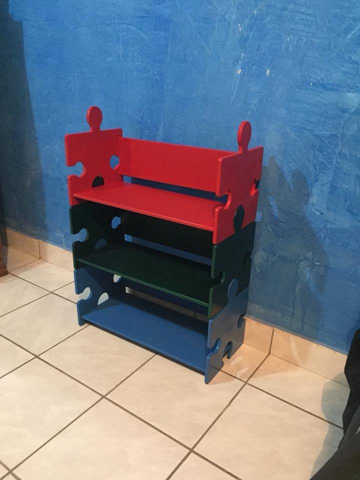 repisas de rompecabezas