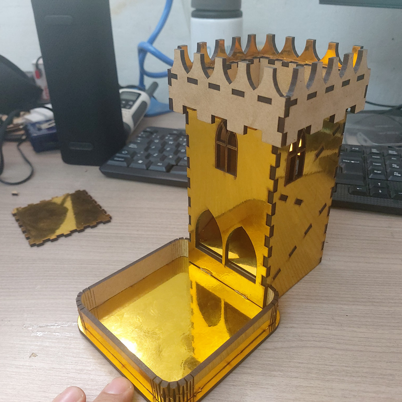 torre de castillo para dados