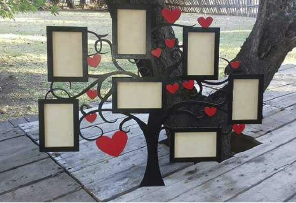 árbol portarretratos con corazones