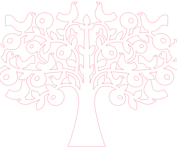 árbol robusto con aves