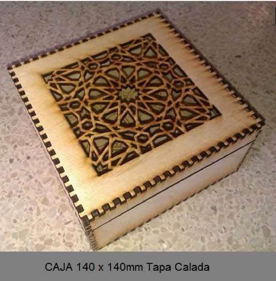 caja con tapa calada
